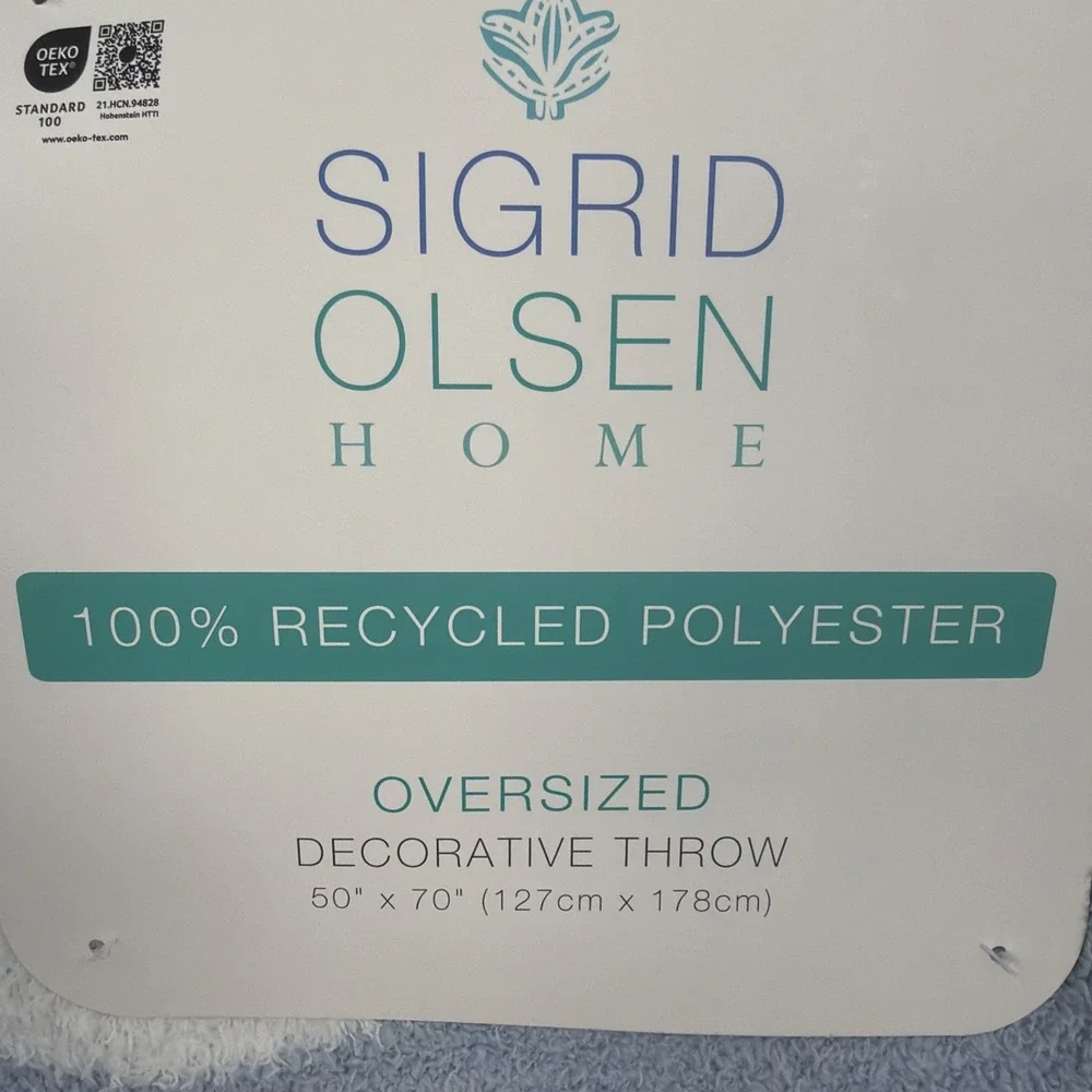 Sigrid Olsen Throw Blanket 50x70 Light Blue White Fish Seashore Nautical Beach